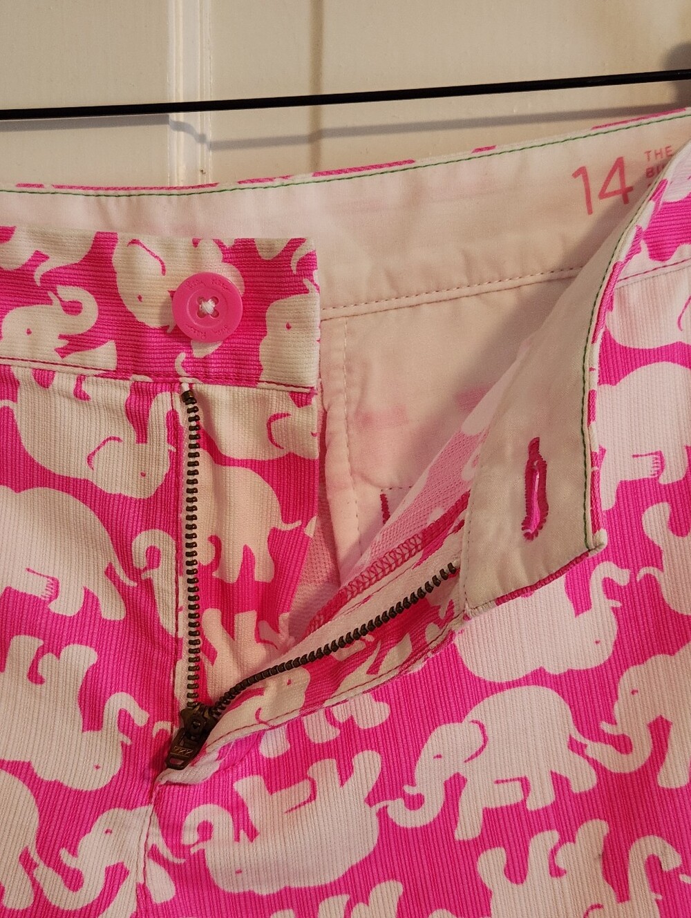 🐘HTF Lilly Pulitzer🐘 - Buttercup Short - Picture 9 of 15